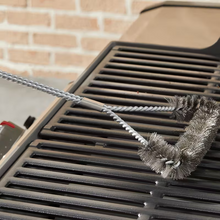 Weber 18''THREE-SIDED GRILL BRUSH