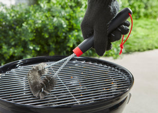 Weber 12''THREE-SIDED GRILL BRUSH